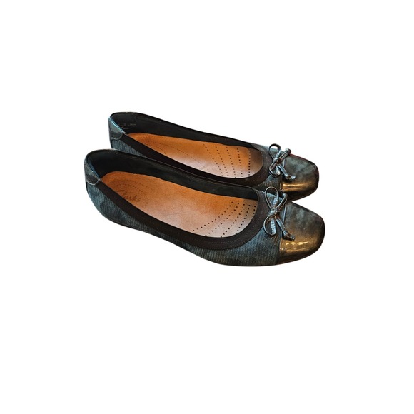 Clarks Shoes - Clarks Candra Glow Teal Patent Bow Ballet Flats Women's Size 7M 2610323